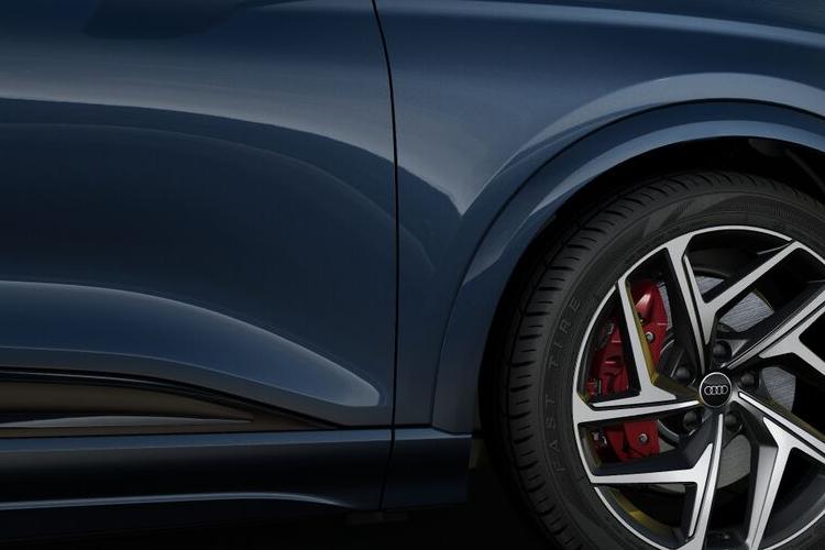 3452663 315kW Quattro 100kWh Black Edition 5dr Auto