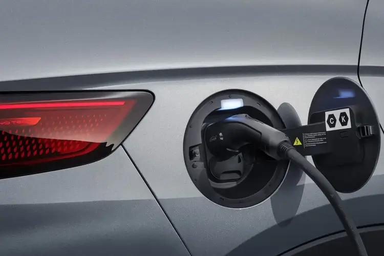 3440375 1.5 DM-i Boost 5dr Auto