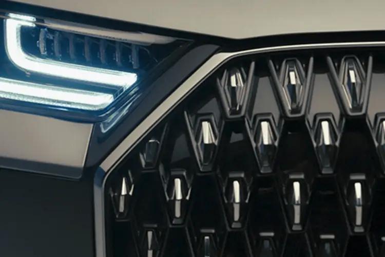 3455425 1.5T PHEV Summit 5dr DHT