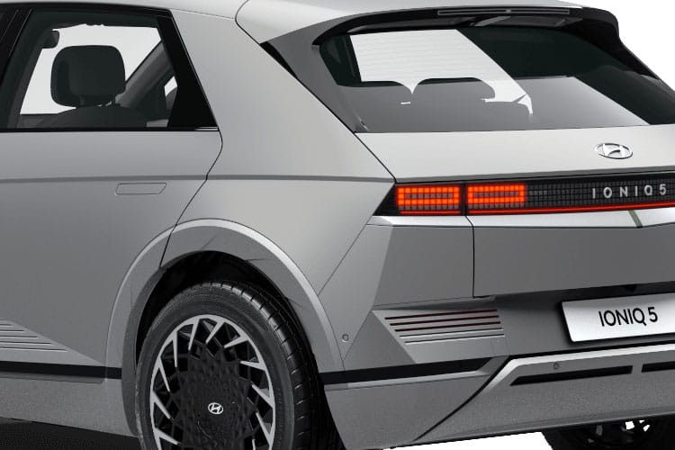 3440888 168kW Premium 84 kWh 5dr Auto