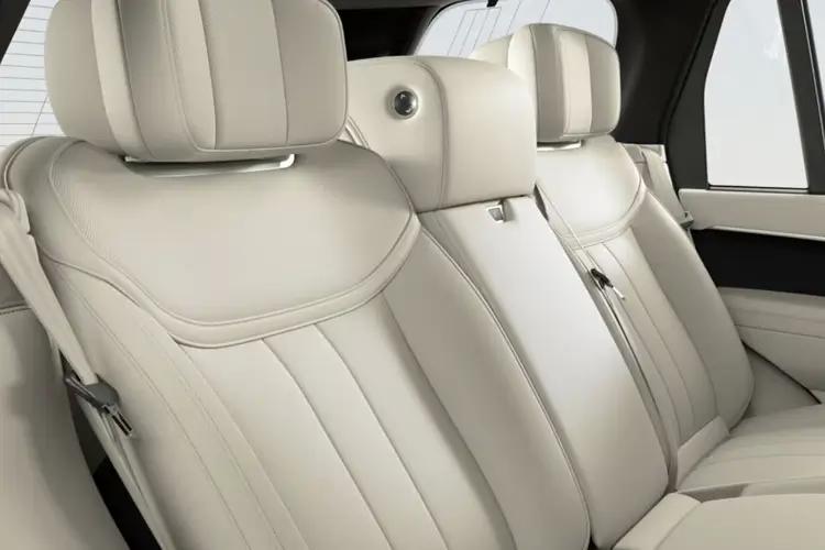 3455791 3.0 P550e SV 4dr Auto