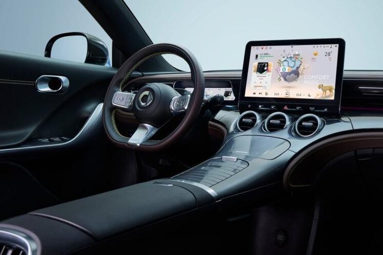 3456441 315kW Brabus 66kWh 5dr Auto