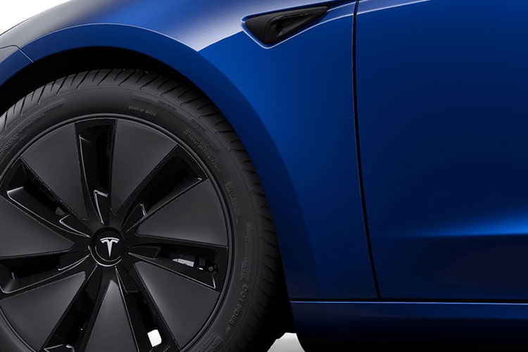 3453166 Performance AWD 85kWh 4dr Auto