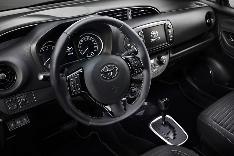 3442447 1.5 Hybrid 130 GR Sport 5dr CVT