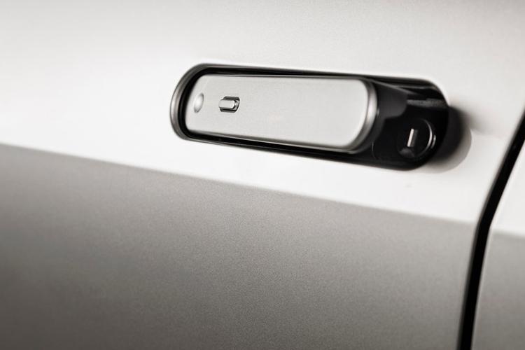 3456489 1.8 Hybrid Excel 5dr CVT