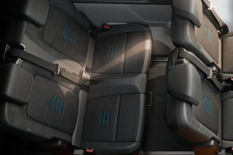 3457128 2.0 EcoBlue 150ps H1 Titanium 8 seater