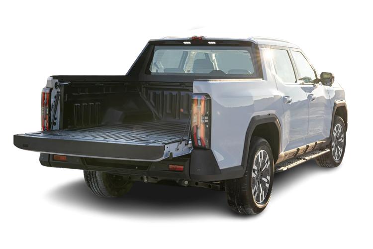 3457904 325kW Premium Double Cab Pickup 102kWh Auto