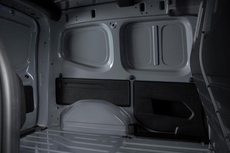 3454187 1.3 Acenta Van Auto