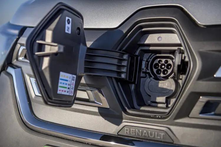 3454252 ML19 90kW 44kWh Advance [Safety] Van Auto